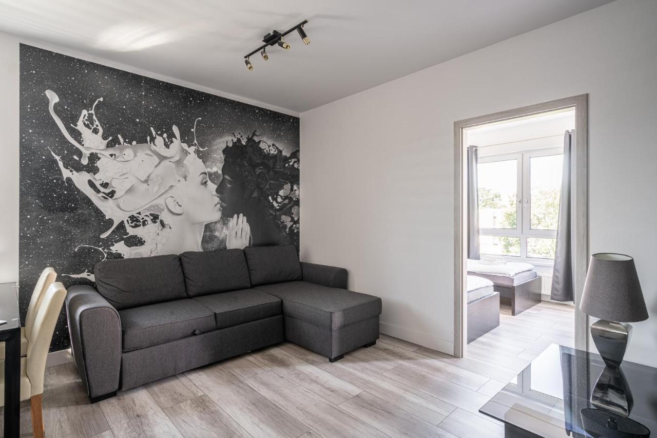 Rentplanet - Apartamenty Na Grobli Wroclaw Exterior photo