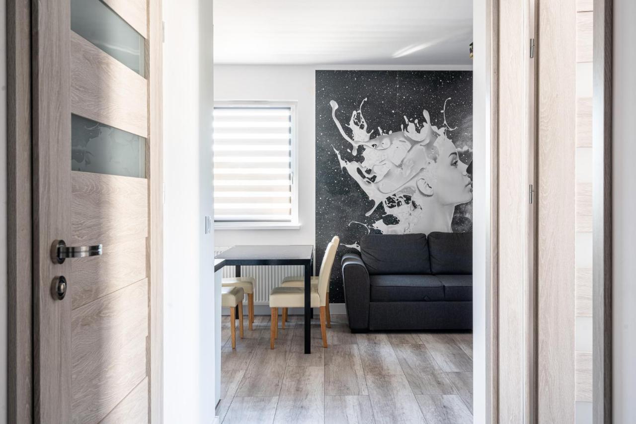 Rentplanet - Apartamenty Na Grobli Wroclaw Exterior photo