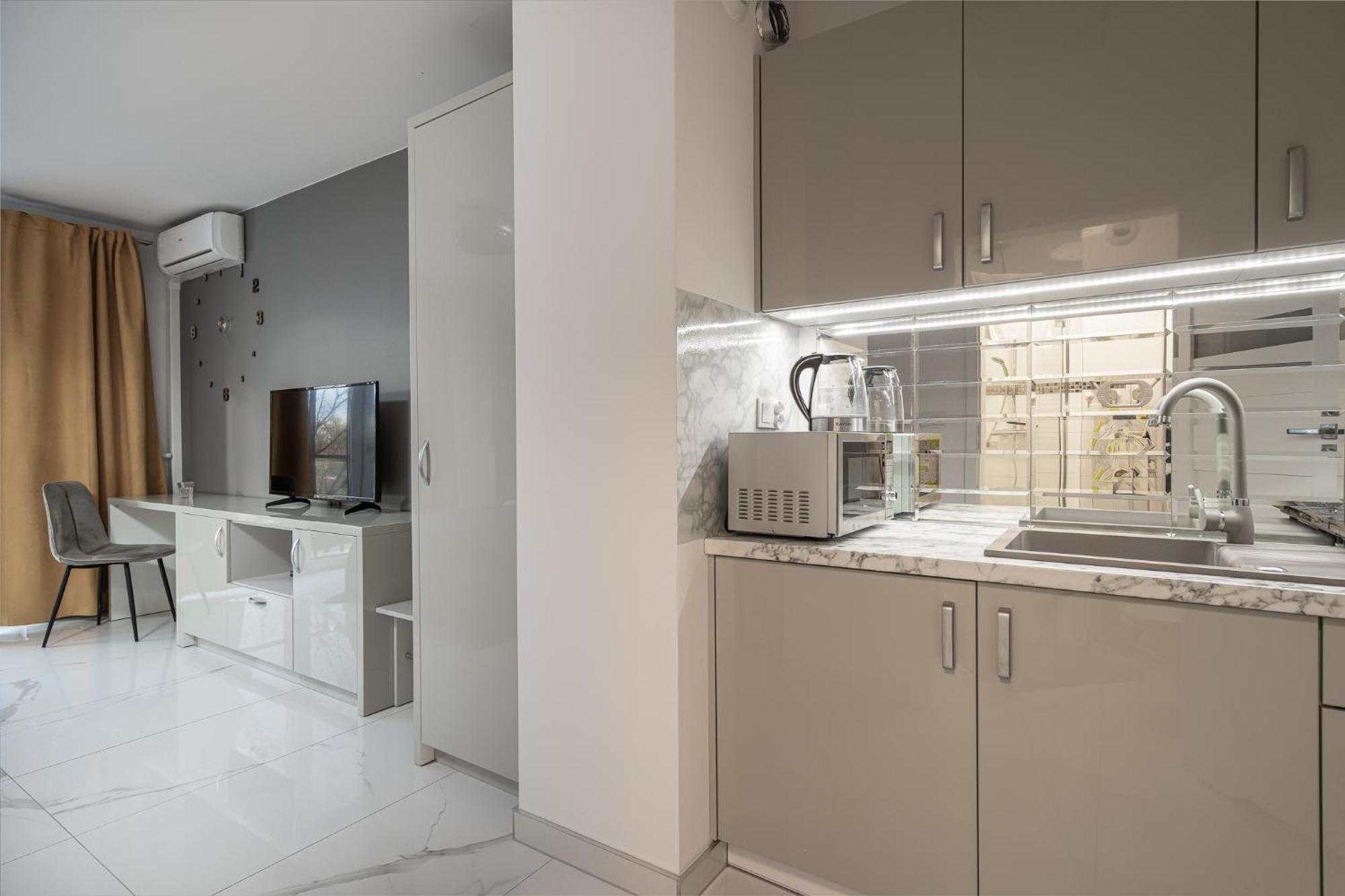Rentplanet - Apartamenty Na Grobli Wroclaw Exterior photo