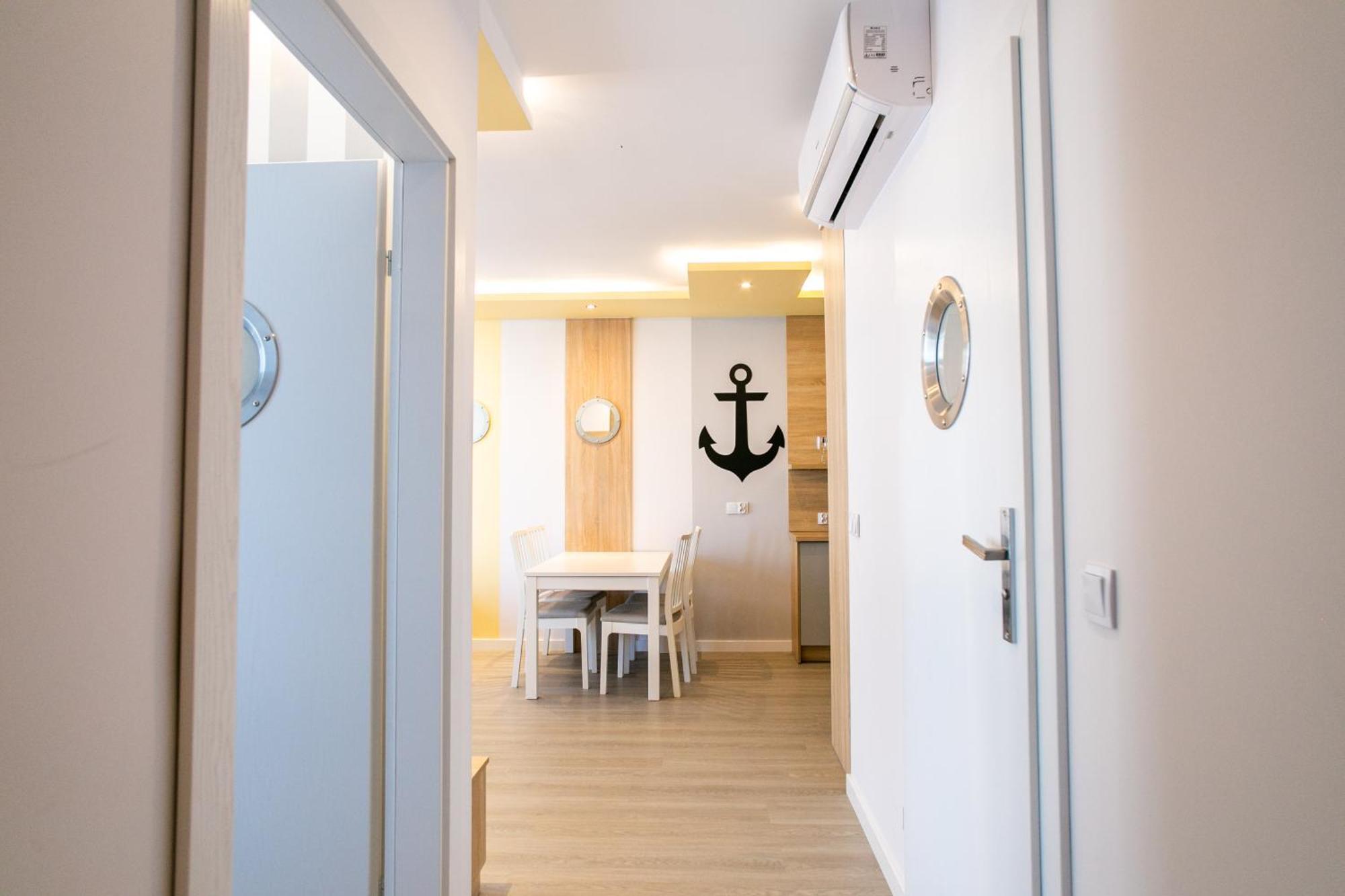 Rentplanet - Apartamenty Na Grobli Wroclaw Exterior photo